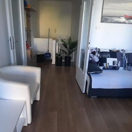 Beach Apartment Kate With Sea View, Balcony And Parking, Murter, Dalmatia المظهر الخارجي الصورة
