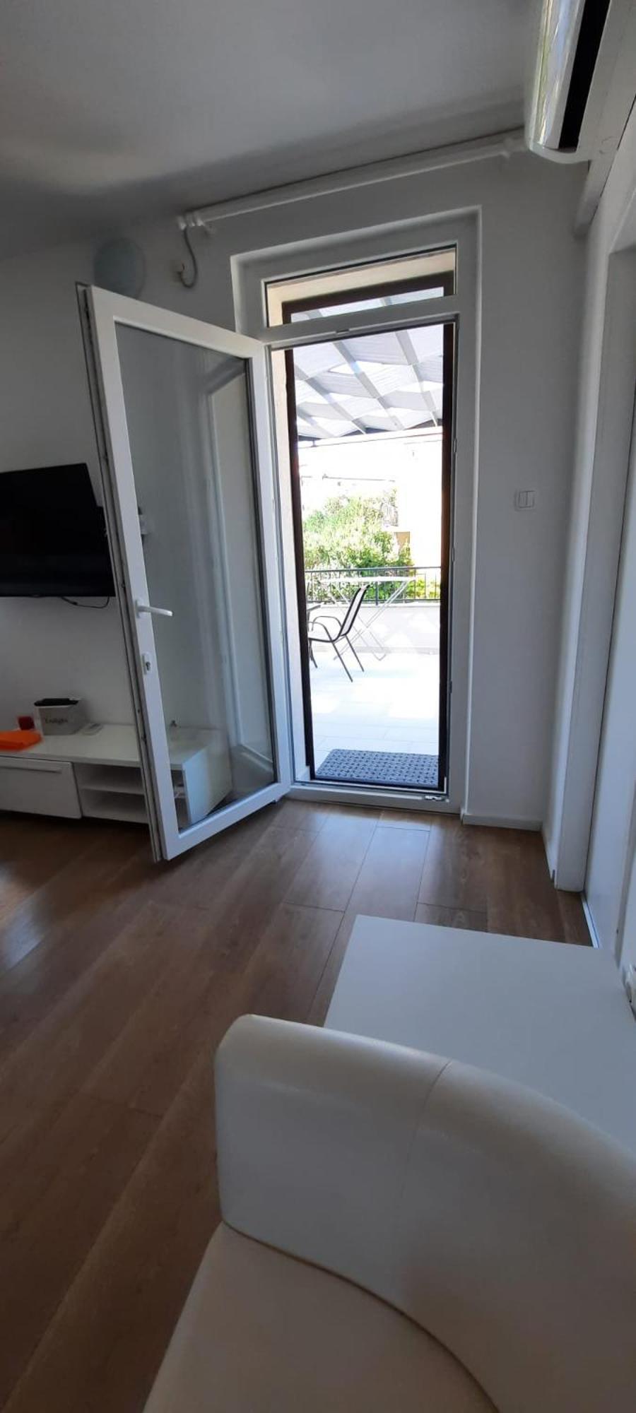 Beach Apartment Kate With Sea View, Balcony And Parking, Murter, Dalmatia المظهر الخارجي الصورة